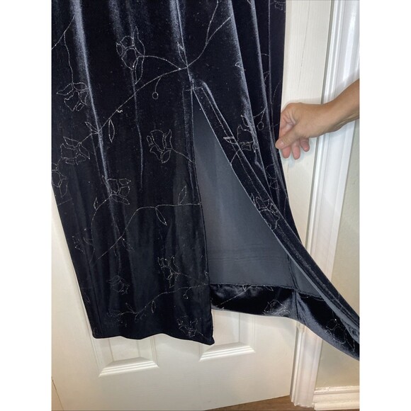 Vintage 90s Positive Attitude Black Velvet Maxi Dress Floral Embroidery Y2K Glam - Picture 7 of 8